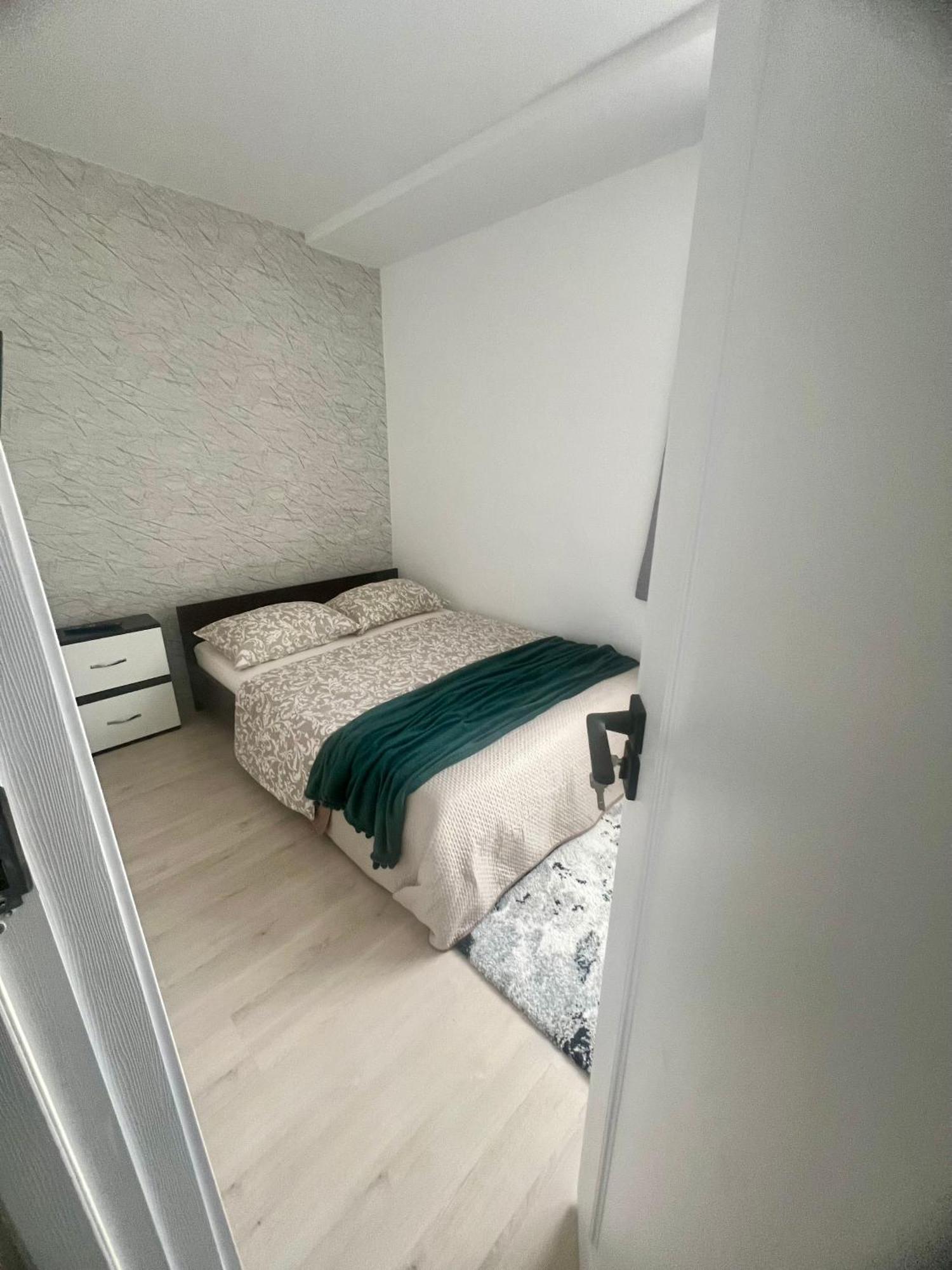 Apartament 2 Camere Baia Mare Eksteriør bilde
